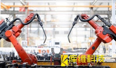 2022世界機器人大會(huì ):新奇機器人成“流量明星”核心零部件國產(chǎn)替代提速